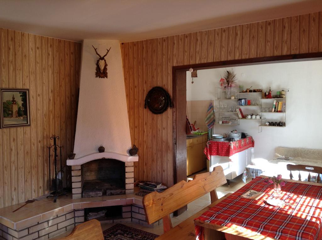 Villa Lilia Aprilci Kültér fotó