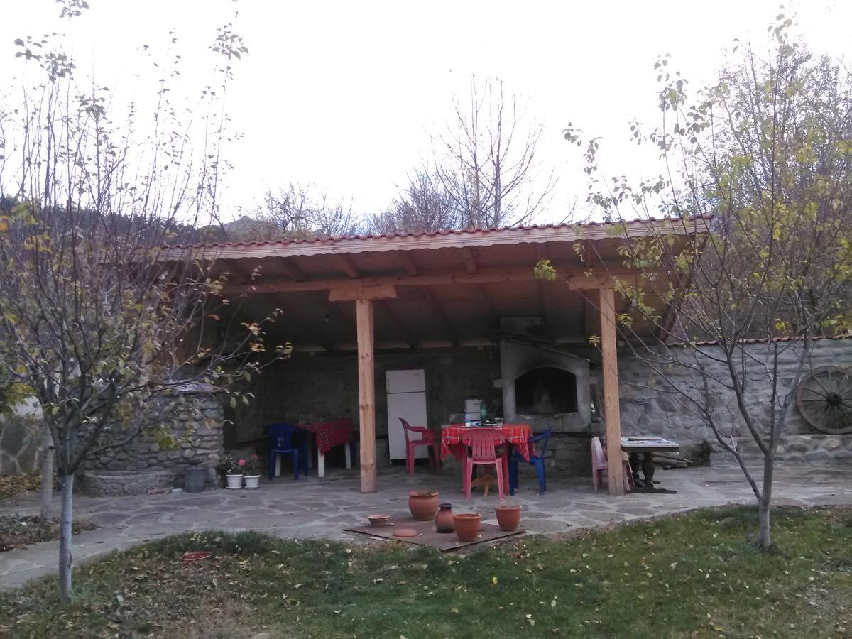 Villa Lilia Aprilci Kültér fotó